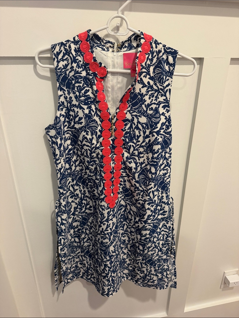 Women’s Lilly Pulitzer size 4 Navy Floral Print Rompee with Coral Trim